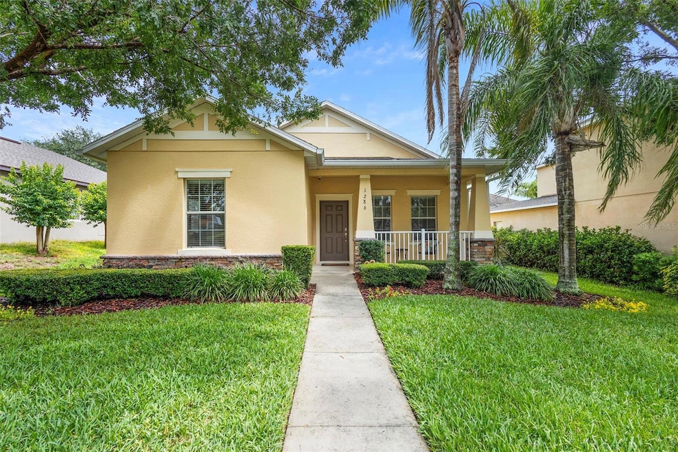Welcome to 1286 Tallow Avenue in beautiful Apopka, FL!