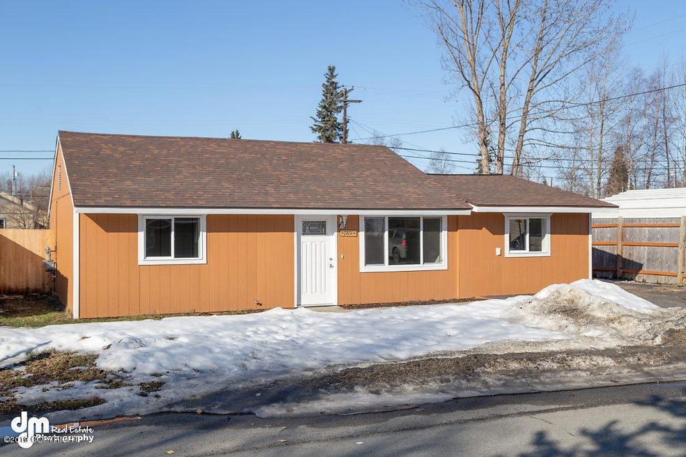 Exterior 2538-SMALL