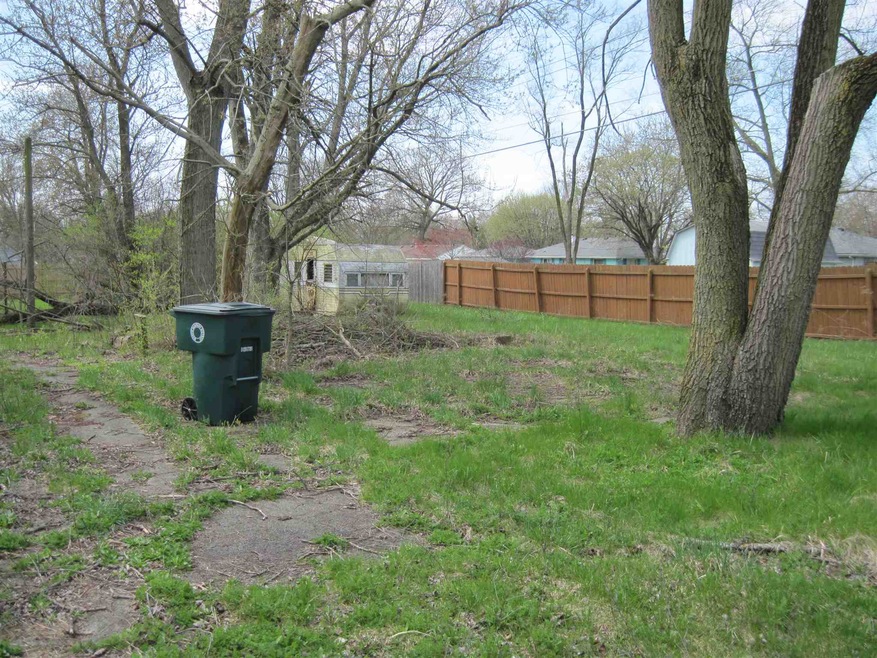 2713 N Pauline Ave, Muncie, IN 47303 - photo 1