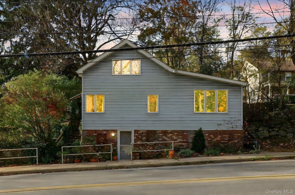 6 Fishkill Rd, Cold Spring, NY 10516 - photo 1