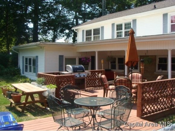 2337 Mound Rd, Jacksonville, IL 62650 - photo 1