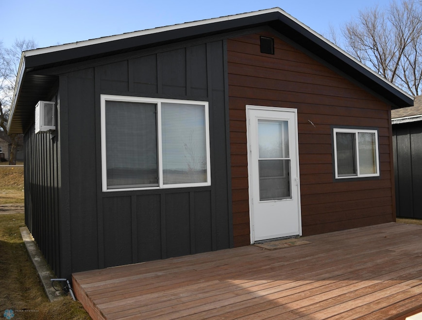 8 exterior.jpg