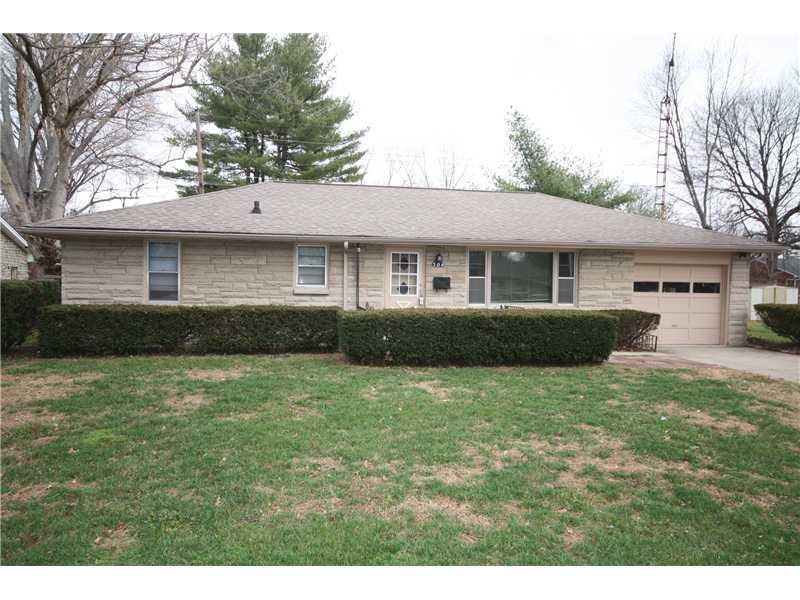 504 Lundy Ln, Columbus, IN 47203 - photo 1