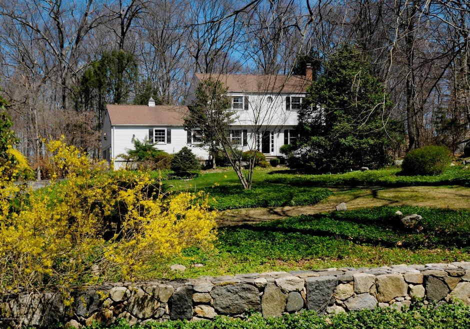 48 Frontier Rd, Cos Cob, CT 06807 - photo 1