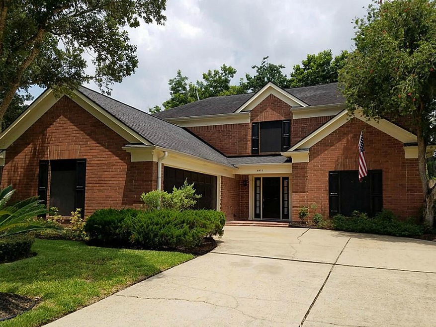 3911 Greenwood Dr, Pearland, TX 77584 - photo 1