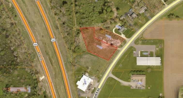 11700 Shaver Rd unit (11676-11700), Schoolcraft, MI 49087 - photo 1