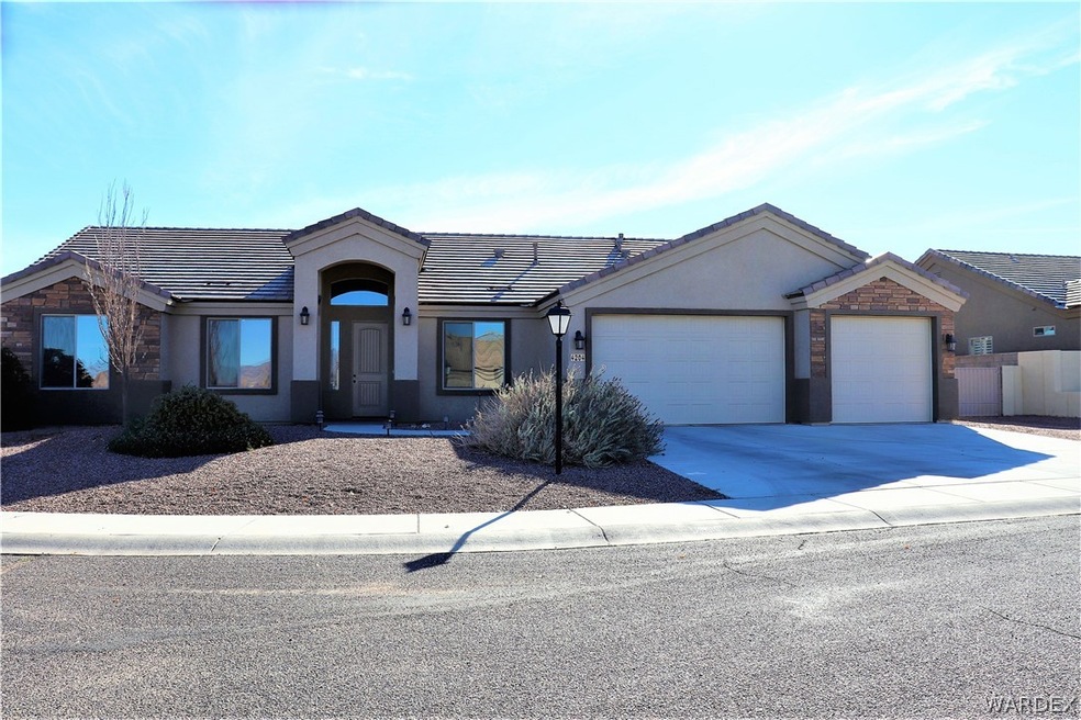 4204 N Stampede Rd, Kingman, AZ 86401 - photo 1