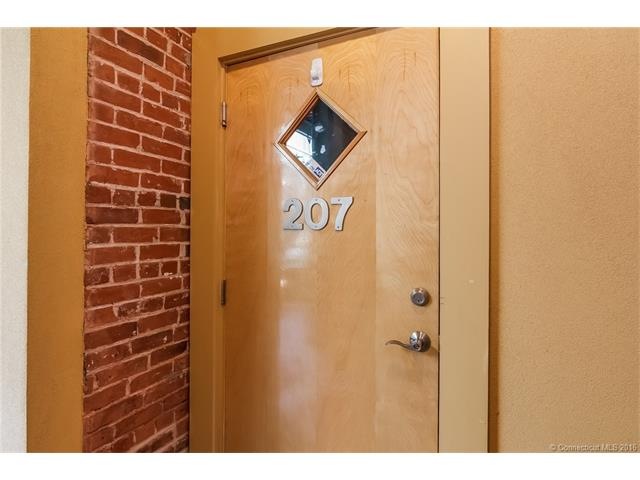 43 Chestnut St unit 207, New Haven, CT 06511 - photo 1