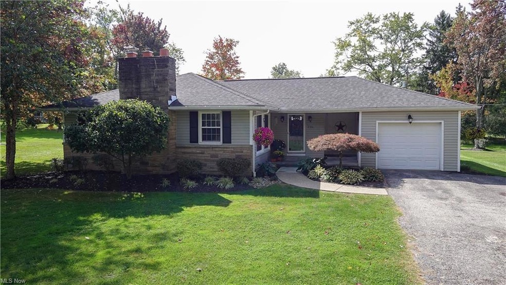 226 Eldridge Rd, Aurora, OH 44202 - photo 1