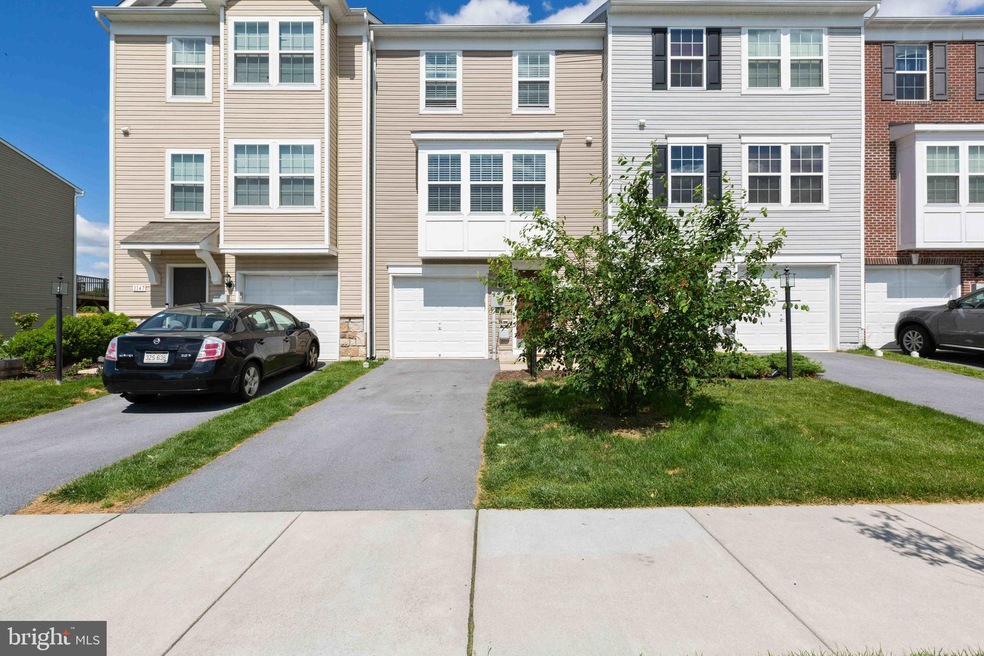 1149 Stallion St, Ranson, WV 25438 - photo 1