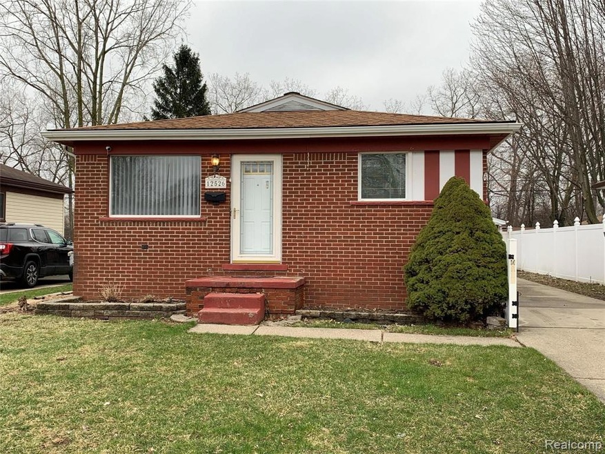 12526 Hipp St, Taylor, MI 48180 - photo 1