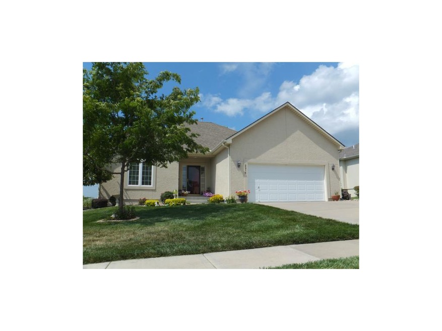 Gorgeous Ranch in Alexander Creek!  A great neighb
