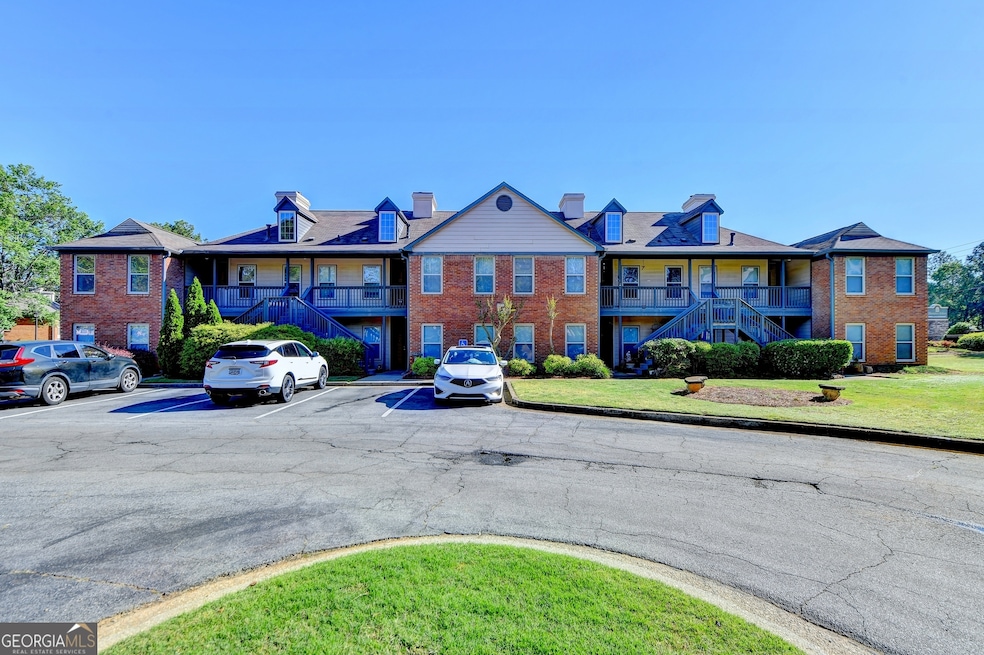 1709 Beaumont Cir, Duluth, GA 30096 - photo 1