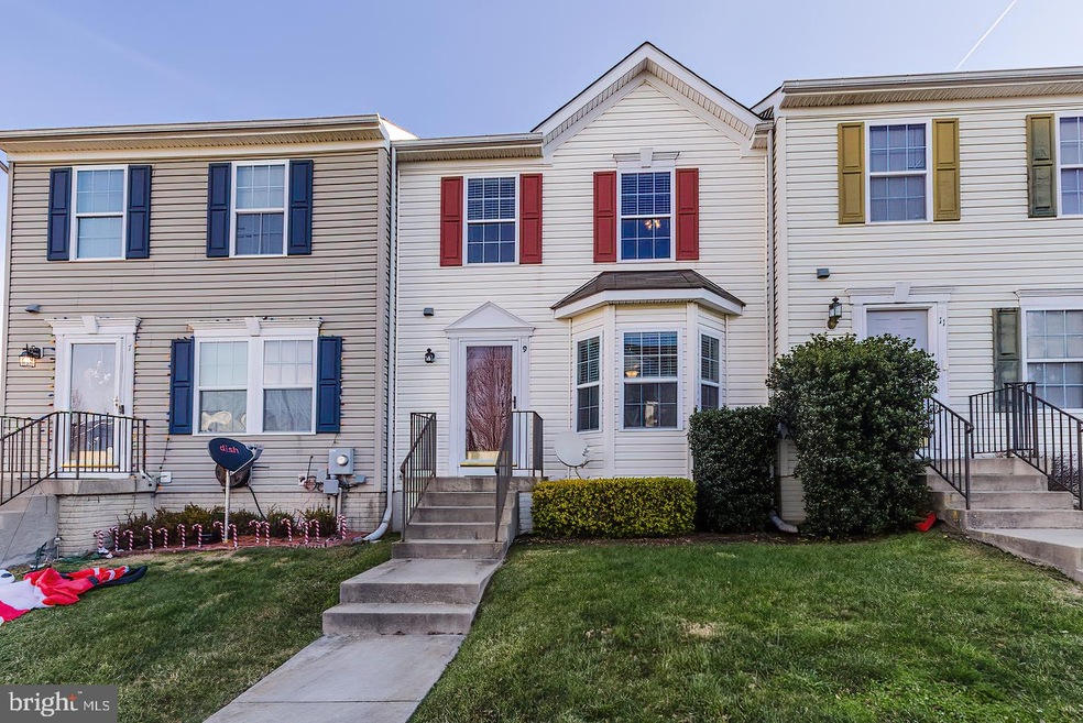 9 E Calabash Ct, Martinsburg, WV 25405 - photo 1