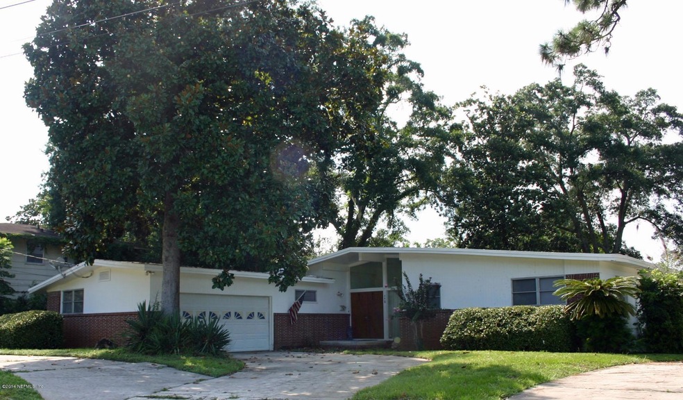 3420 Edgewater Dr, Jacksonville, FL 32210 - photo 1