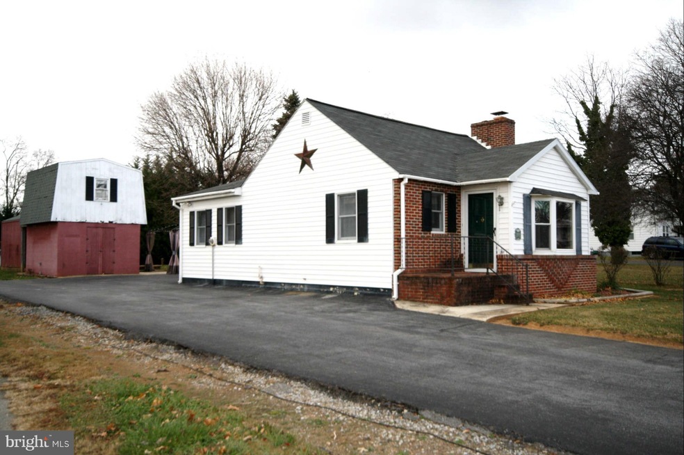 12828 Point Salem Rd, Hagerstown, MD 21740 - photo 1