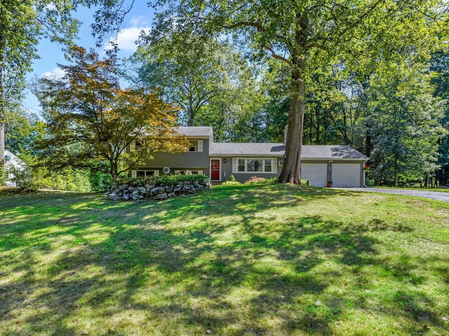 48 Pomona Rd, Trumbull, CT 06611 - photo 1