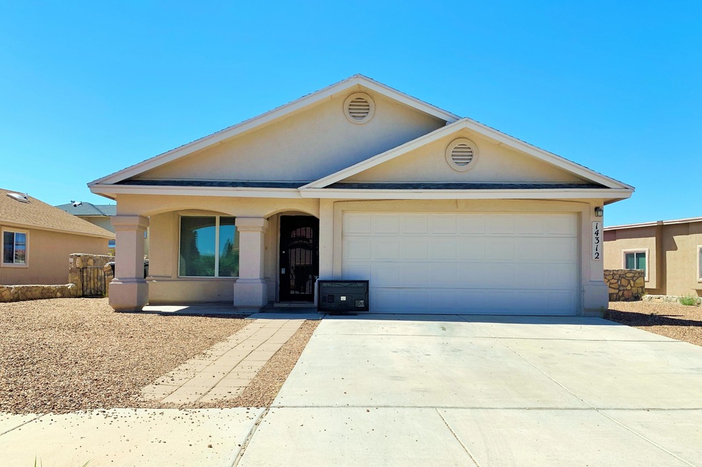 14312 Desert Sage Dr, Horizon City, TX 79928 - photo 1