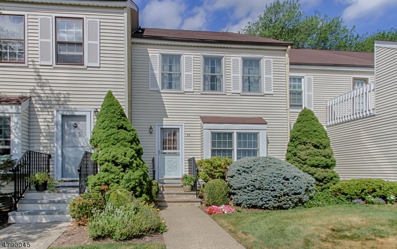 29 Galway Dr, Mendham, NJ 07945 - photo 1