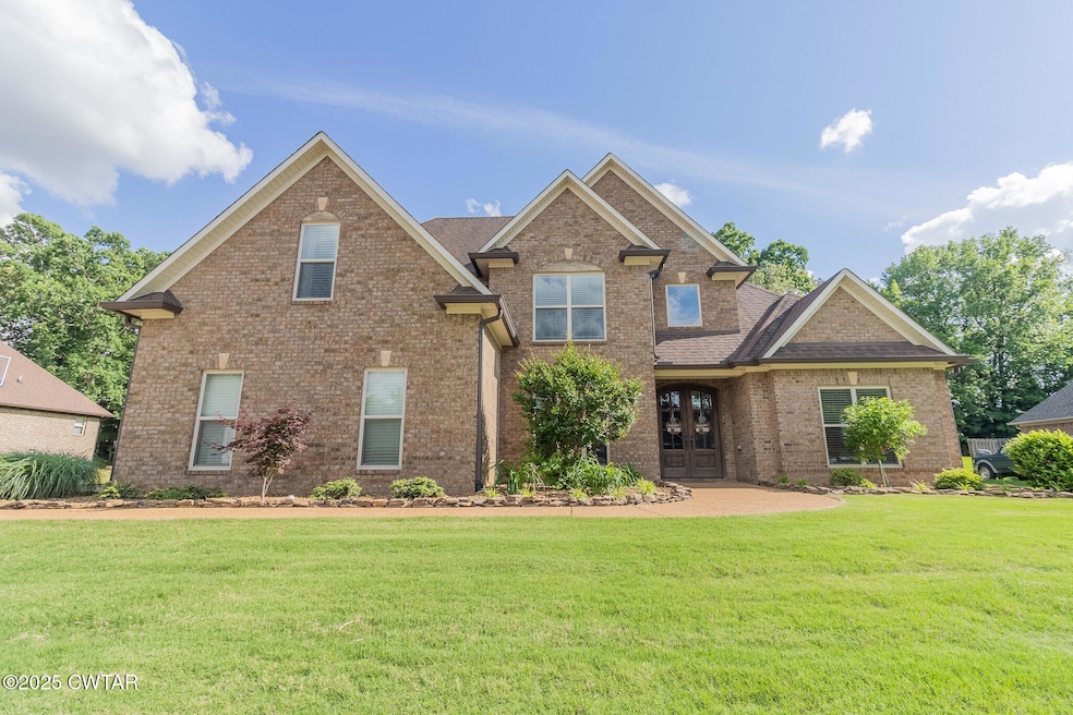For Sale $469,900 • Co-Listing Agent