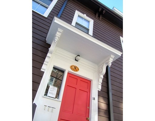 18 Shepard St unit 18-1, Cambridge, MA 02138 - photo 1