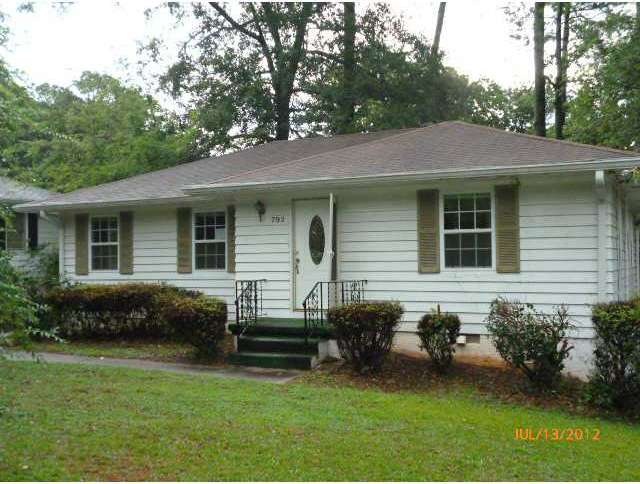 792 Pegg Rd SW, Atlanta, GA 30315 - photo 1