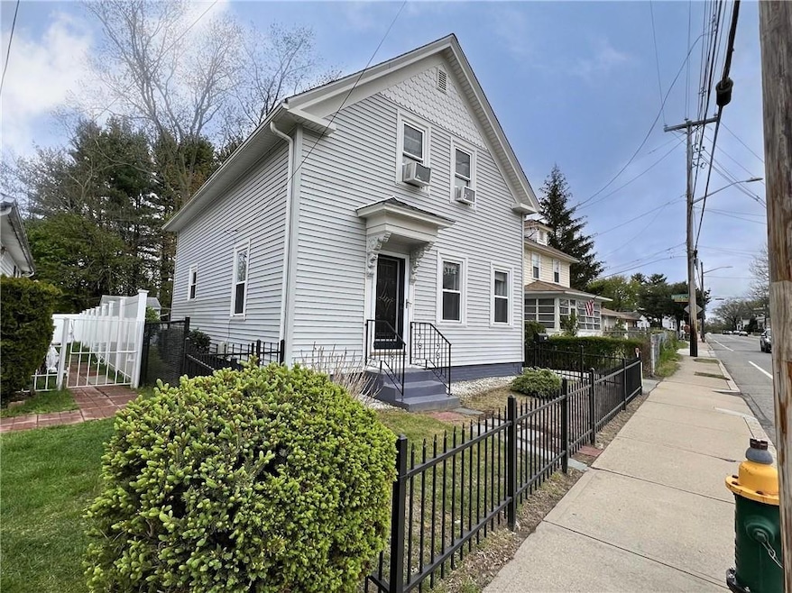 281 Killingly St, Providence, RI 02909 - photo 1