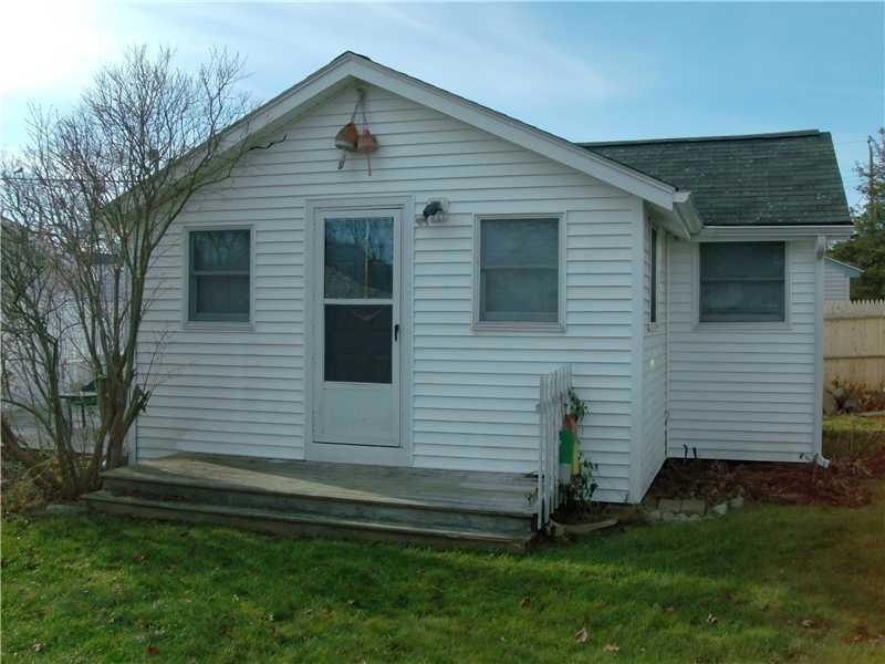 11 Hiram St, York, ME 03909 - photo 1