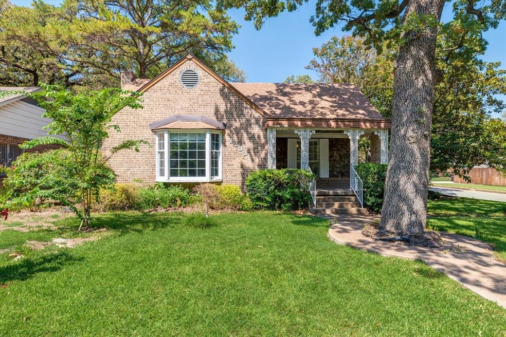 Precious, classic home on a premium corner lot!