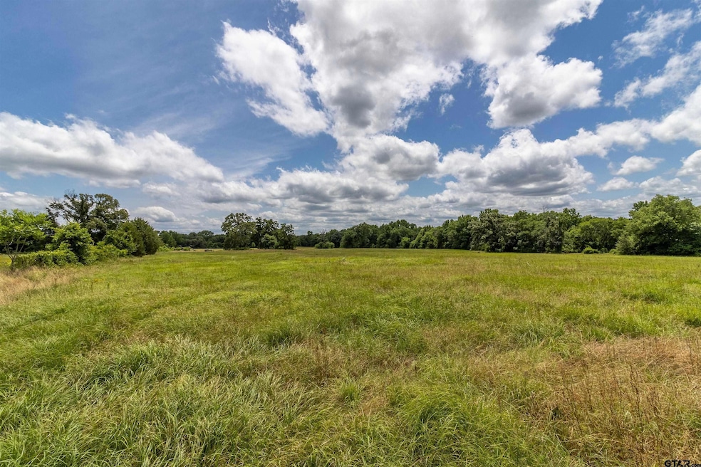 For Sale $375,000 • Co-Listing Agent