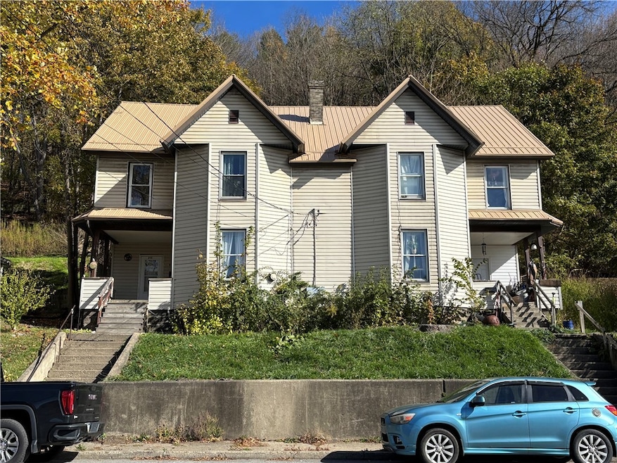 302-304 N Broad St, Ridgway, PA 15853 - photo 1