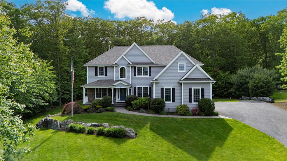 51 Womantam Ln, Cumberland, RI 02864 - photo 1