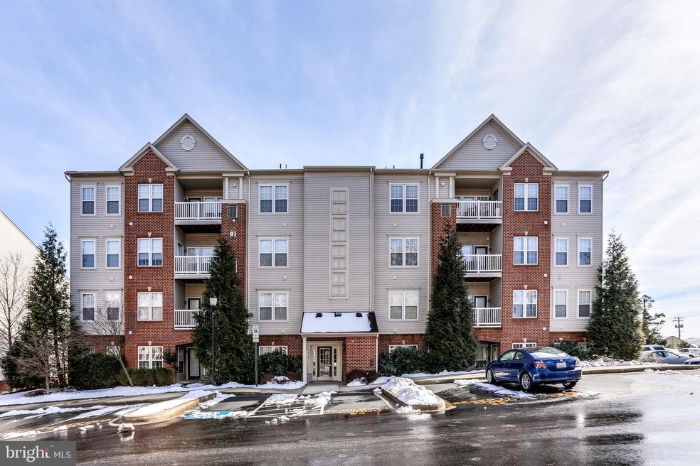 7210 Darby Downs unit Q, Elkridge, MD 21075 - photo 1