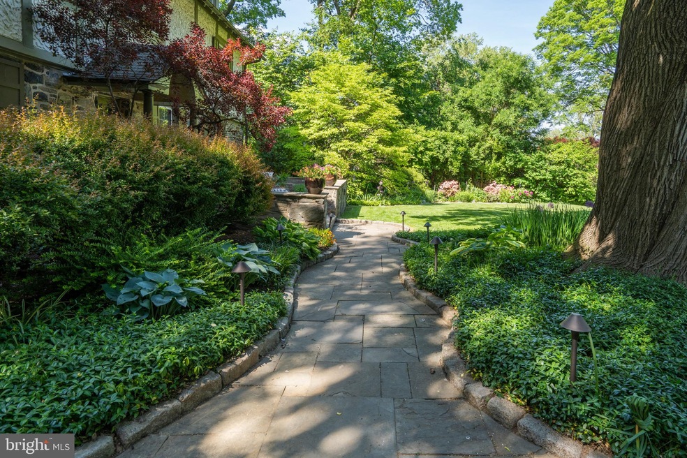 122 Valley Rd, Ardmore, PA 19003 - photo 1