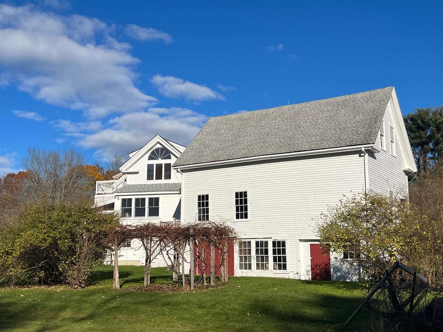 166 Locke Rd, Rye, NH 03870 - photo 1