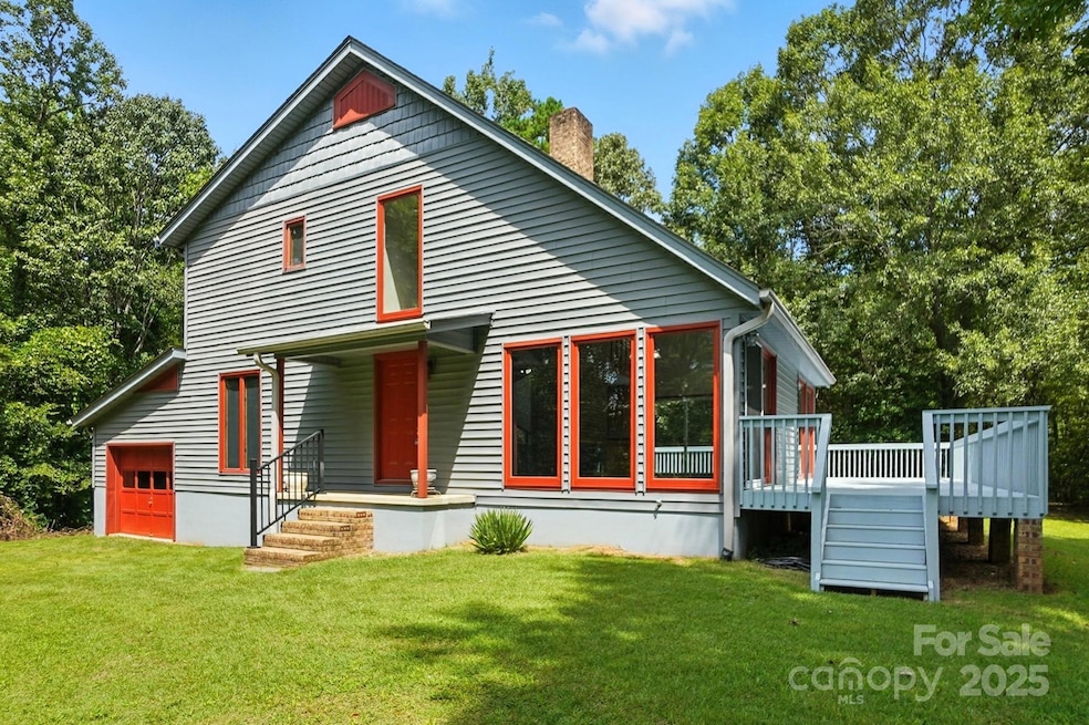 Sold $428,000 • Co-Listing Agent