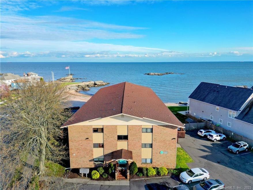 159 Kings Hwy unit 19, Milford, CT 06460 - photo 1