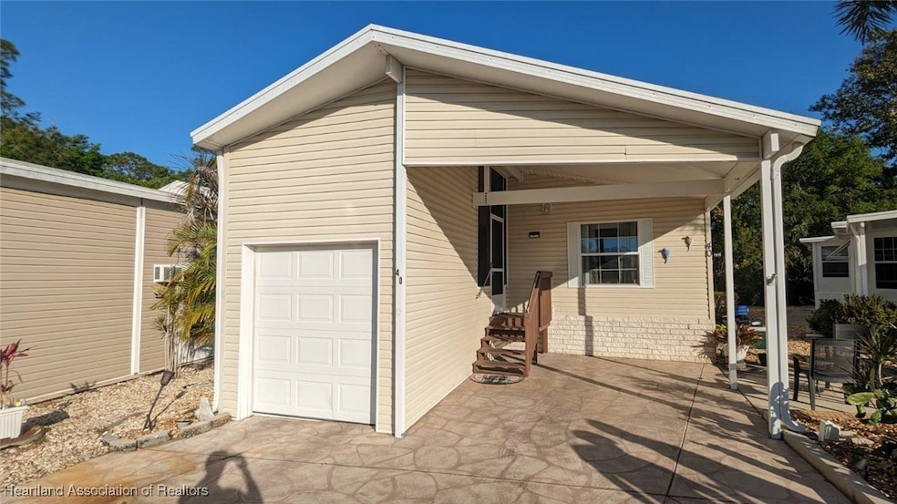 40 Beachfront Ln, Lake Placid, FL 33852 - photo 1