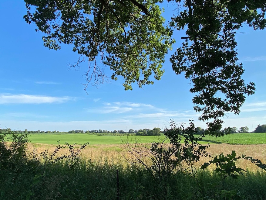 For Sale $75,000 • Co-Listing Agent