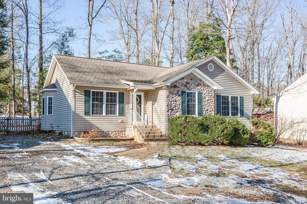 621 Cicero Dr, Ruther Glen, VA 22546 - photo 1