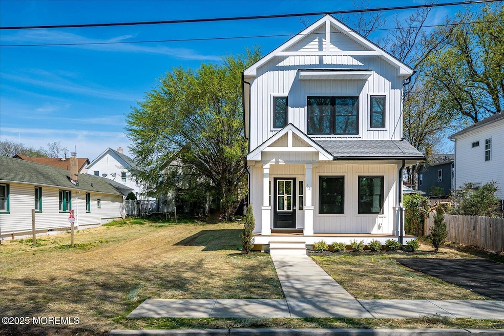 Sold $740,000 • Co-Listing Agent