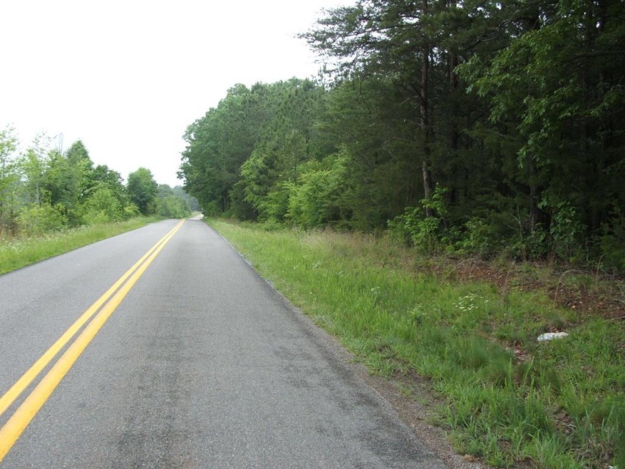 659 Old Mansion Rd unit B, Lunenburg Court House, VA 23952 - photo 1