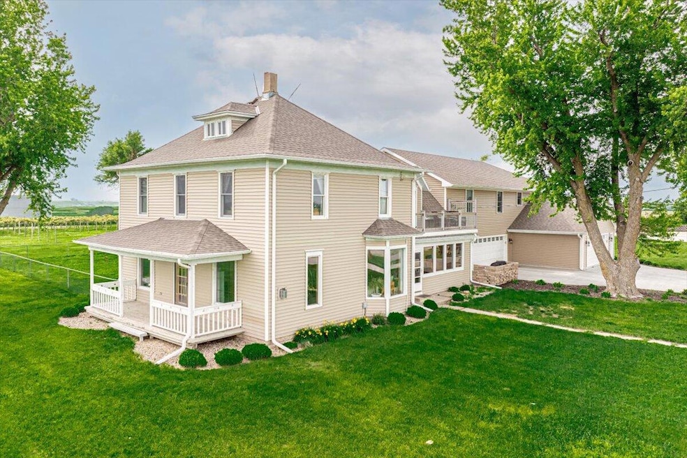 31506 Pioneer Trail, Treynor, IA 51575 - photo 1