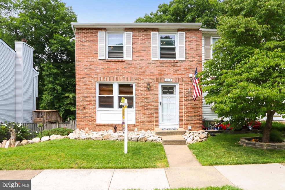 8114 Parkdale Ct, Springfield, VA 22153 - photo 1