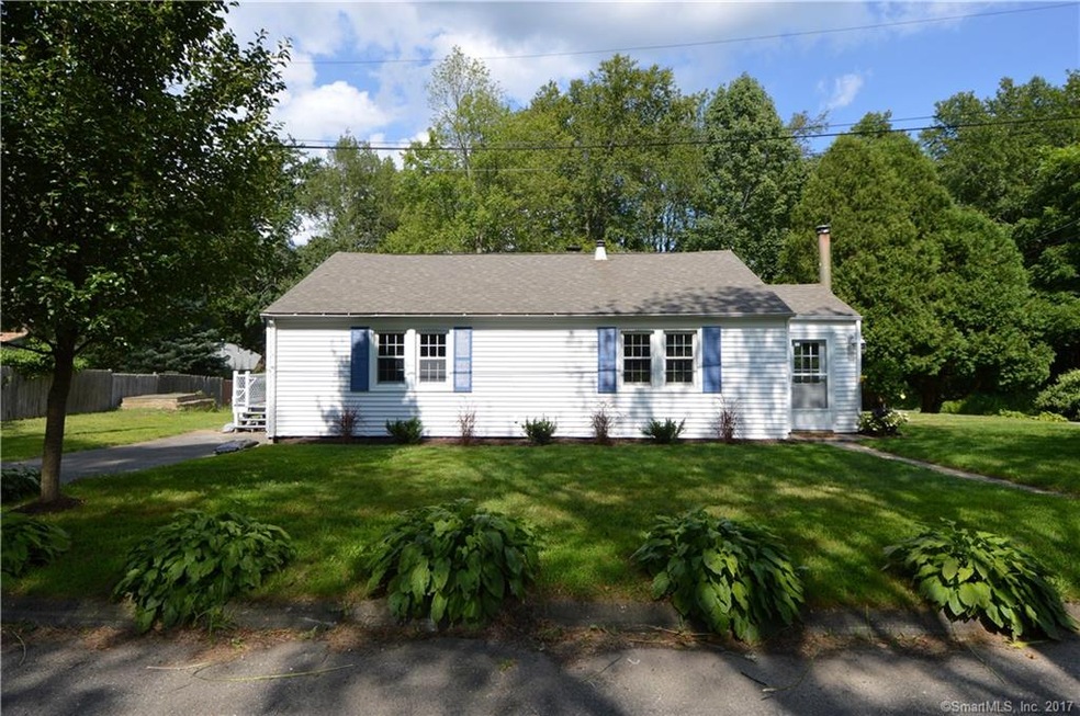 61 Laurel Dr, Coventry, CT 06238 - photo 1