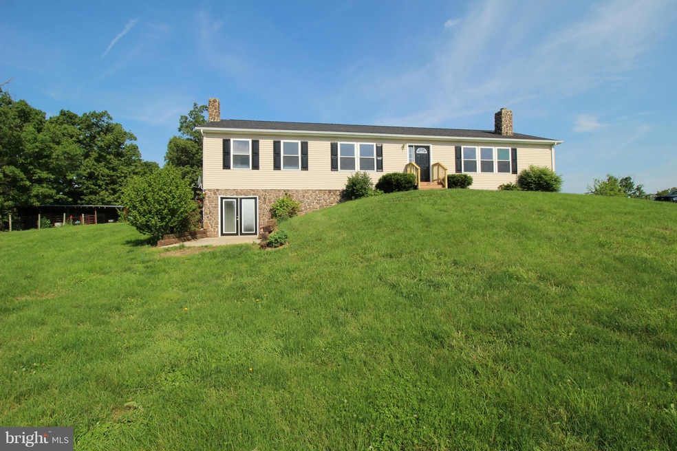 221 Old Grade Rd, Strasburg, VA 22657 - photo 1