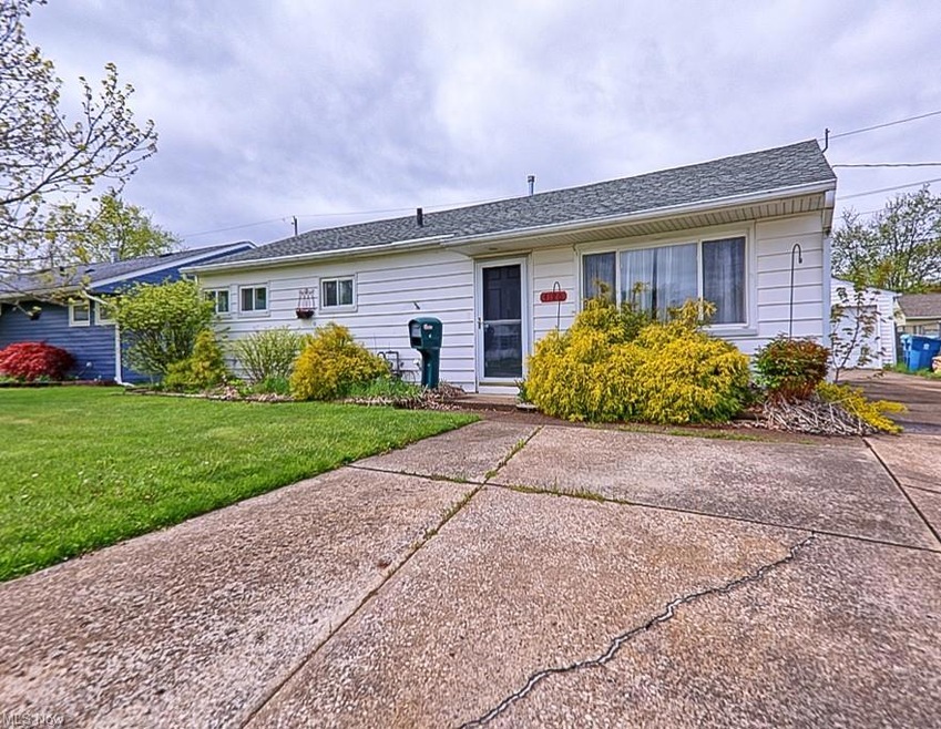 4120 Camden Ave, Lorain, OH 44055 - photo 1