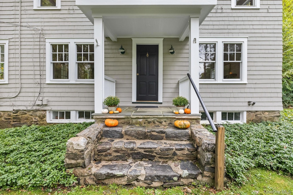 Pending $929,000 • Co-Listing Agent