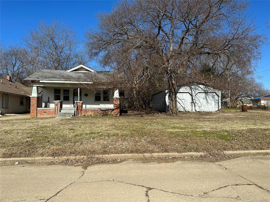 317 W 6th St, Wewoka, OK 74884 | MLS# 1095188 | Homes.com