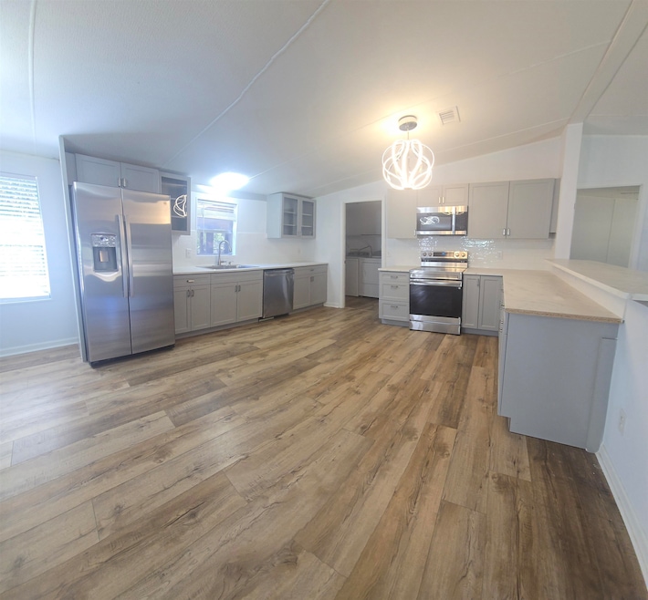 Under Contract $199,000